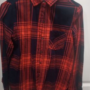 Old Navy Red and Navy Plaid Women's Shirt
